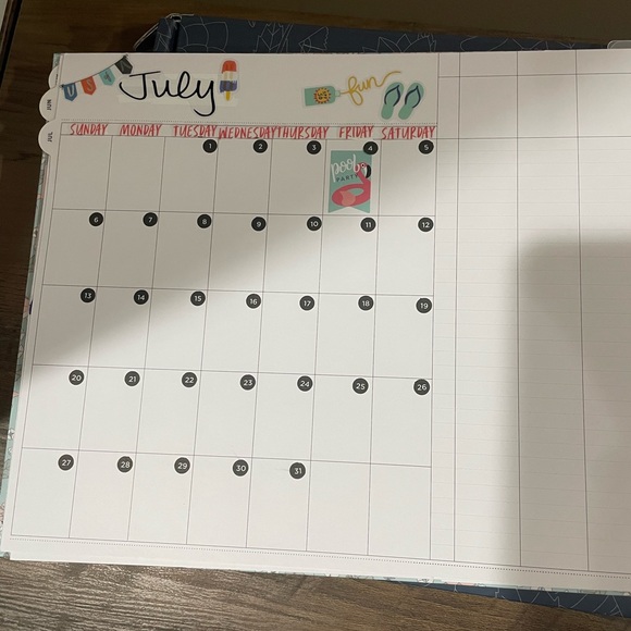 Laurel Denise Vertical Weekly Planner - Picture 14 of 16